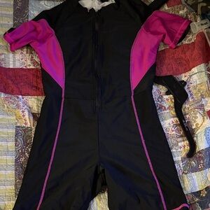 SHEIN Black and Pink Women's Swimwear